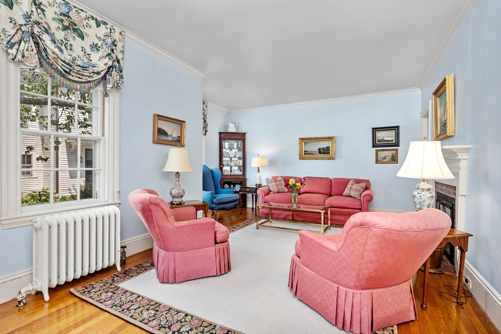 Hingham, Massachusetts, 02043, United States, 5 Bedrooms Bedrooms, ,5 BathroomsBathrooms,Residential,For Sale,1901935