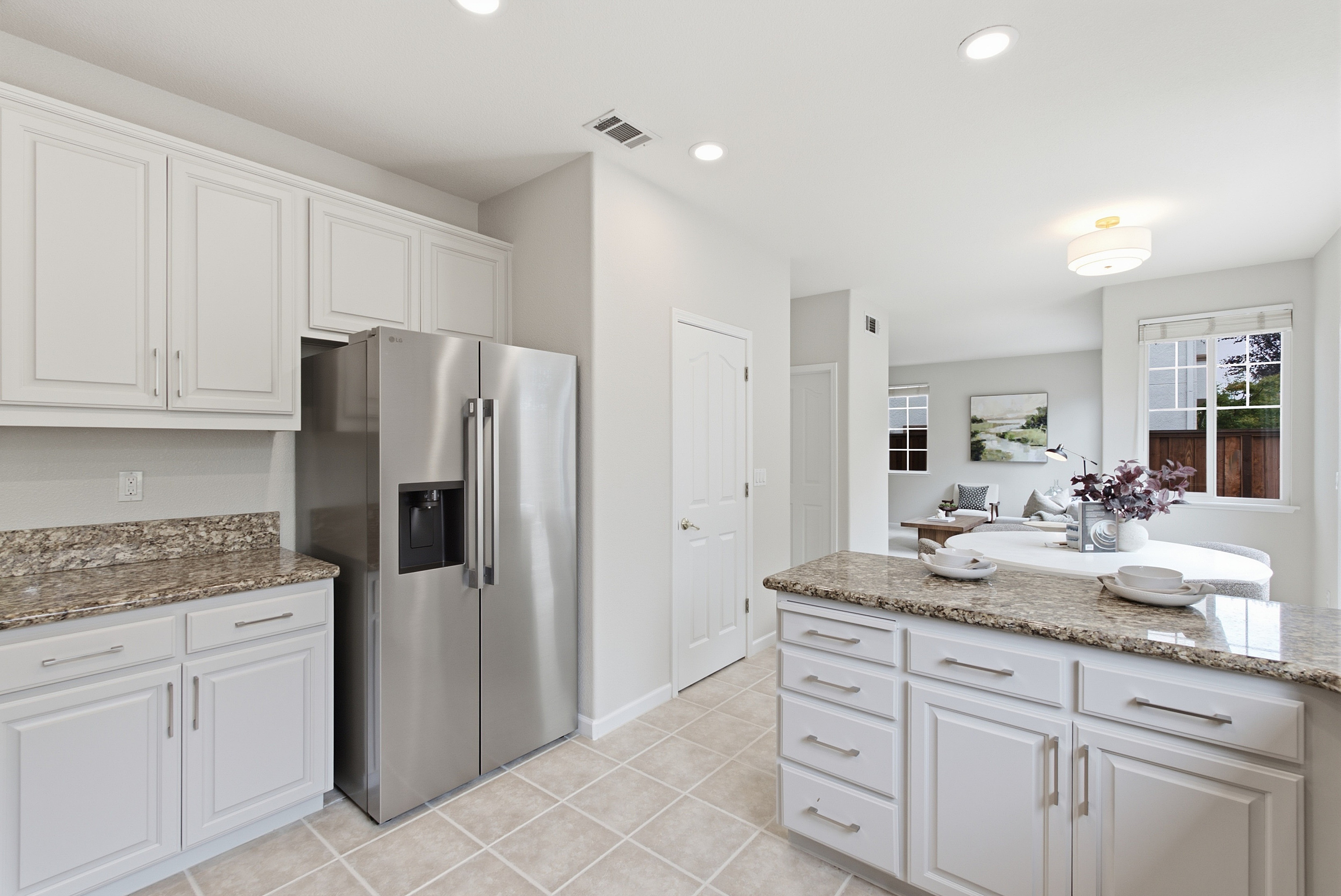  Beautifully Updated Henry Ranch Home with Scenic Views and Modern Comfort - 物件實景