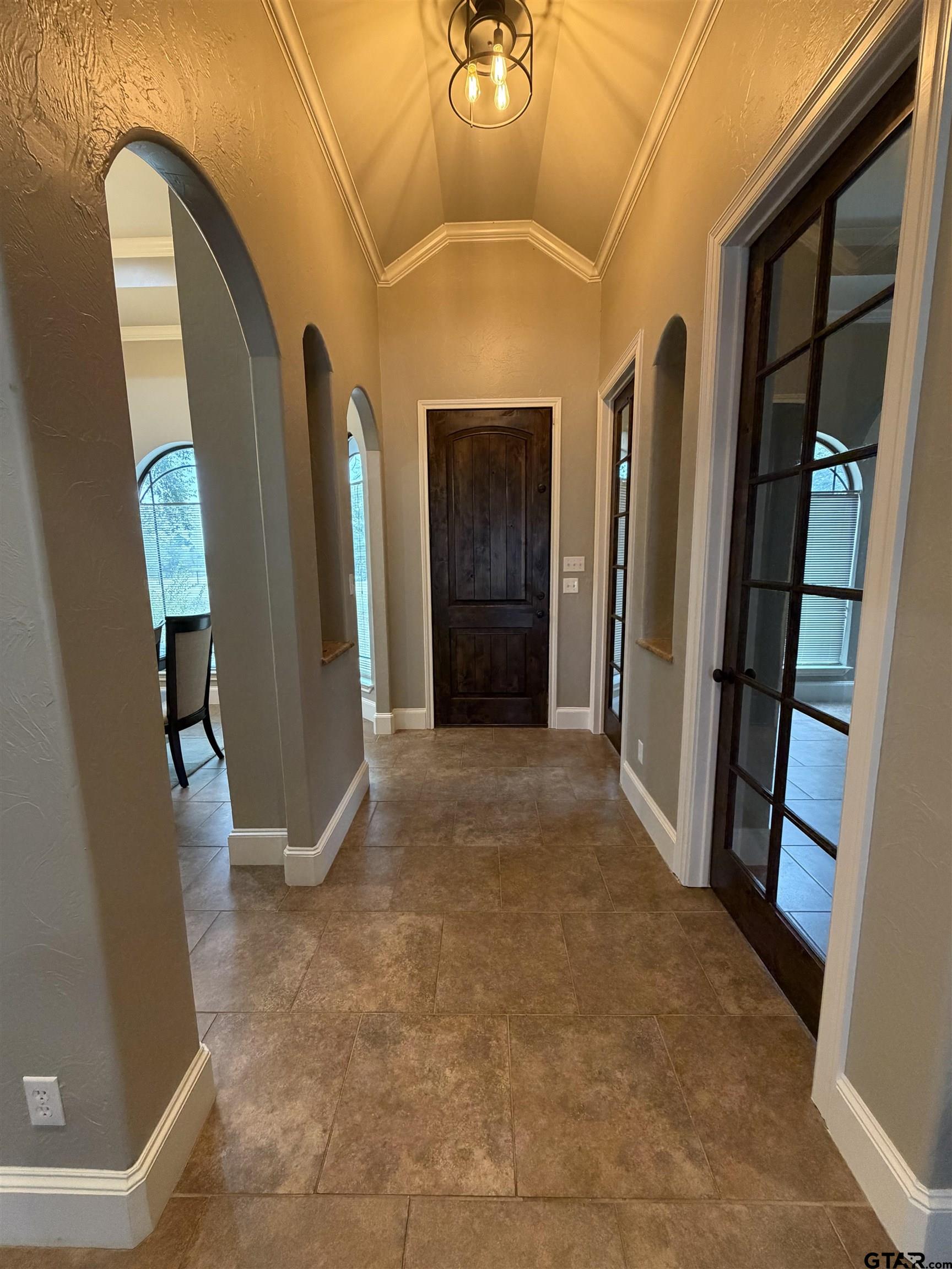 Tyler, Texas, 75704, United States, 4 Bedrooms Bedrooms, ,4 BathroomsBathrooms,Residential,For Sale,2003262