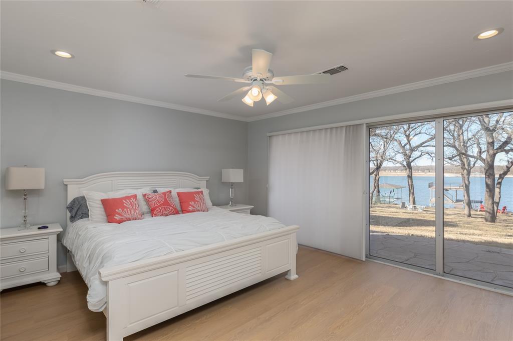 Azle, Texas, 76020, United States, 3 Bedrooms Bedrooms, ,4 BathroomsBathrooms,Residential,For Sale,1977606