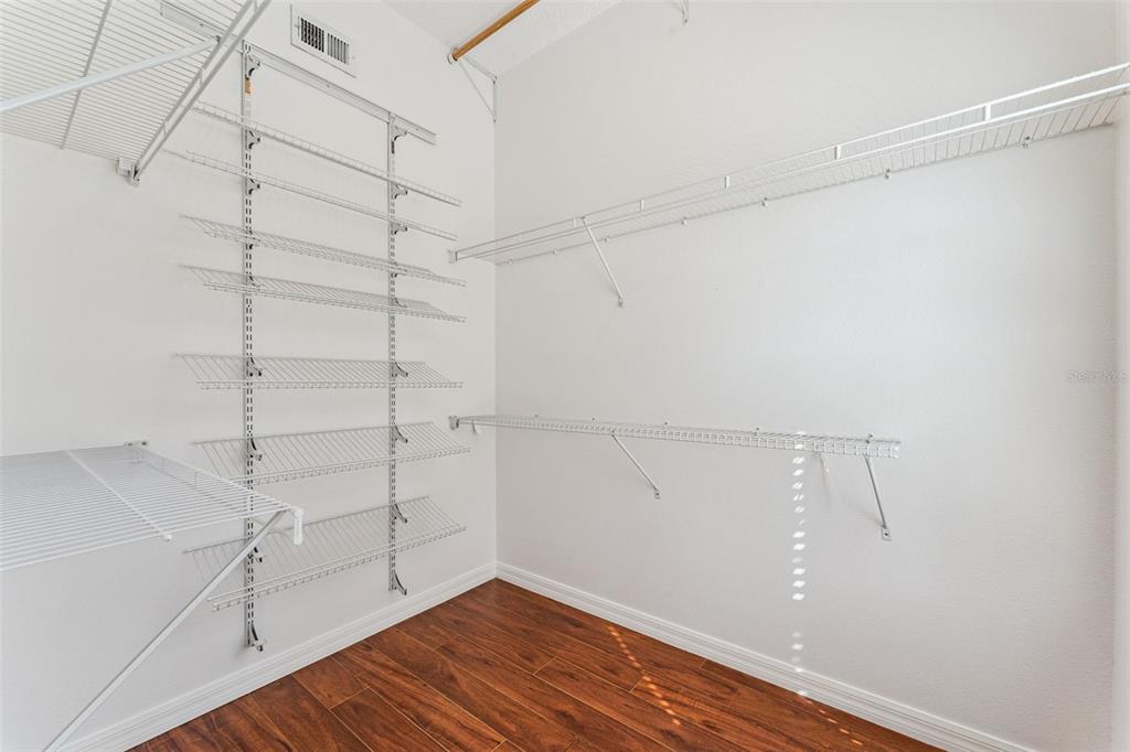 Orlando, Florida, 32814, United States, 3 Bedrooms Bedrooms, ,4 BathroomsBathrooms,Residential,For Sale,1987483