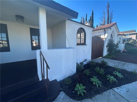 Los Angeles, California, 90047, United States, 3 Bedrooms Bedrooms, ,2 BathroomsBathrooms,Residential,For Sale,2010742