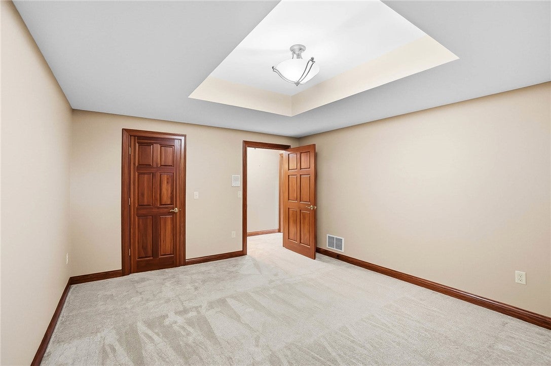 Dayton, Ohio, 45458, United States, 4 Bedrooms Bedrooms, ,5 BathroomsBathrooms,Residential,For Sale,2048387