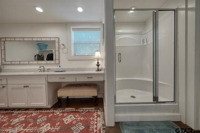 Lindale, Texas, 75771, United States, 3 Bedrooms Bedrooms, ,2 BathroomsBathrooms,Residential,For Sale,1977998