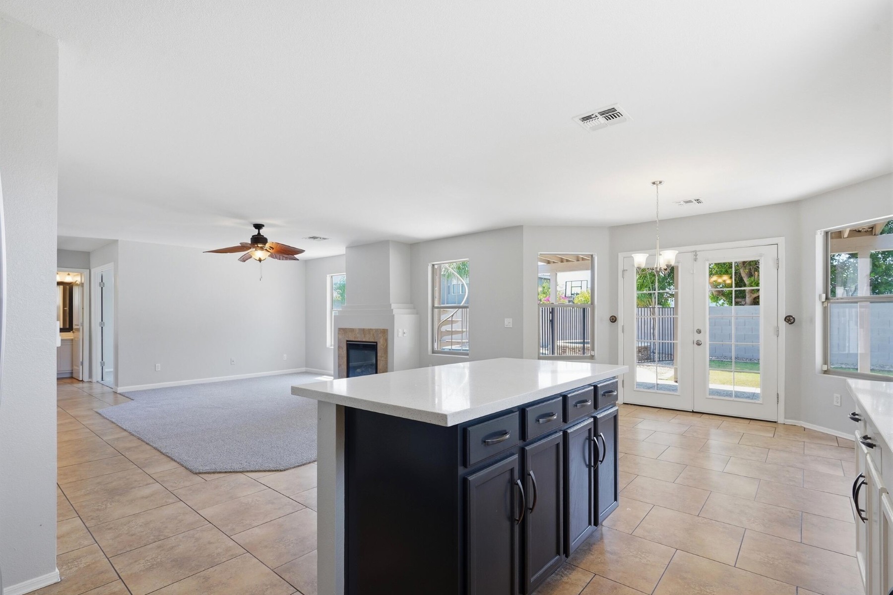  10821 E Forge Circle¦Mesa, AZ - 物件實景