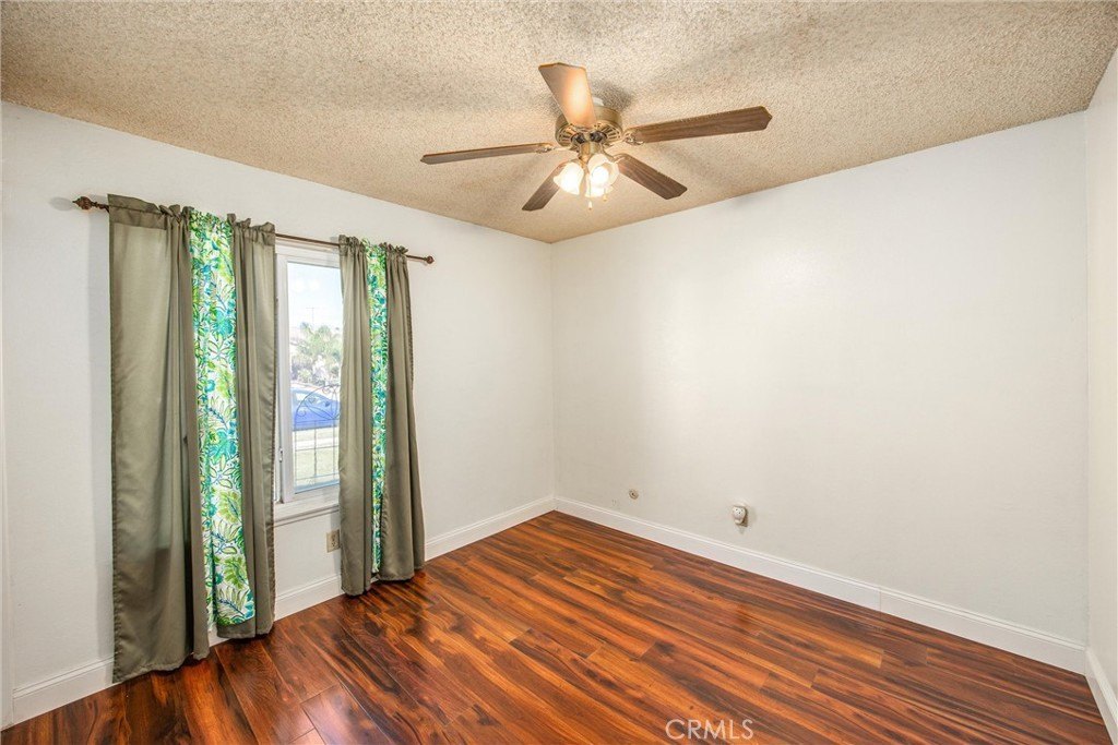 Fontana, California, 92335, United States, 3 Bedrooms Bedrooms, ,2 BathroomsBathrooms,Residential,For Sale,1987361