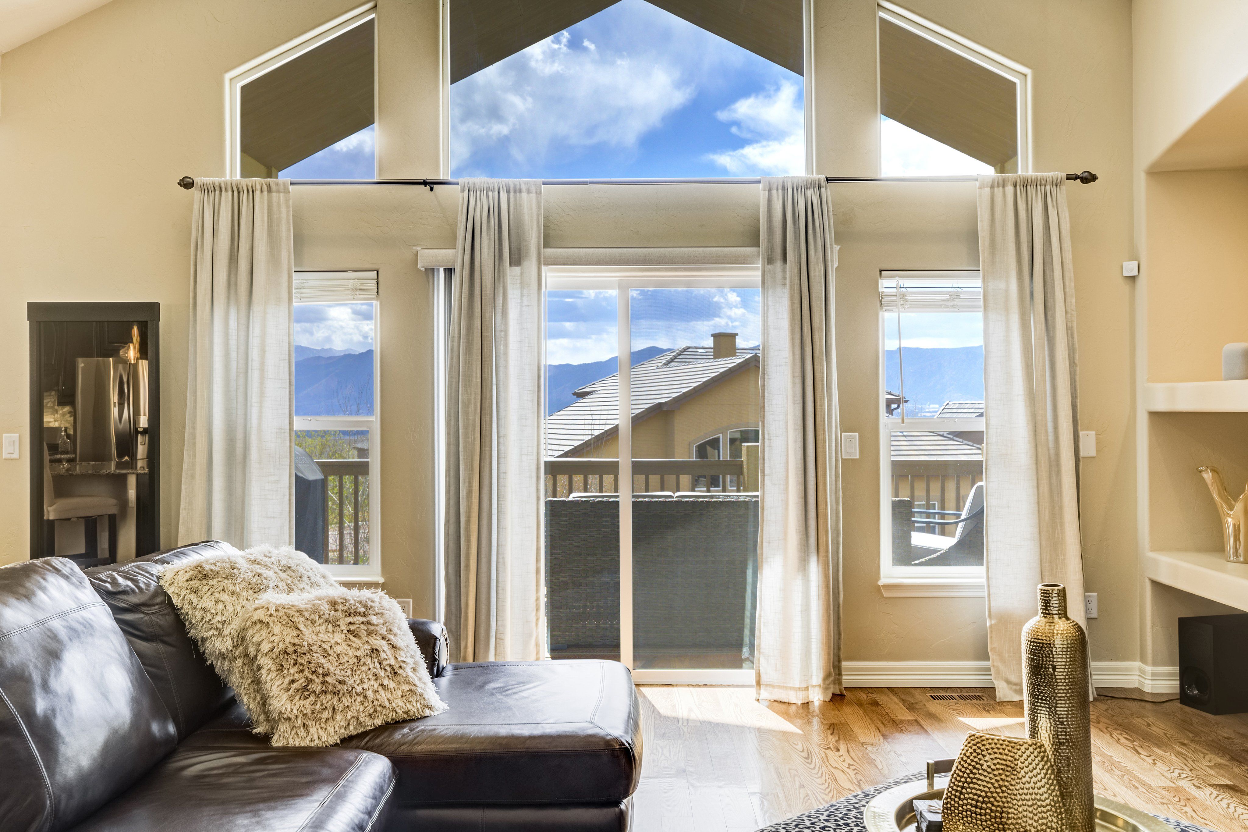  Elevated Living with Unmatched Pikes Peak Views in Flying Horse - 物件實景