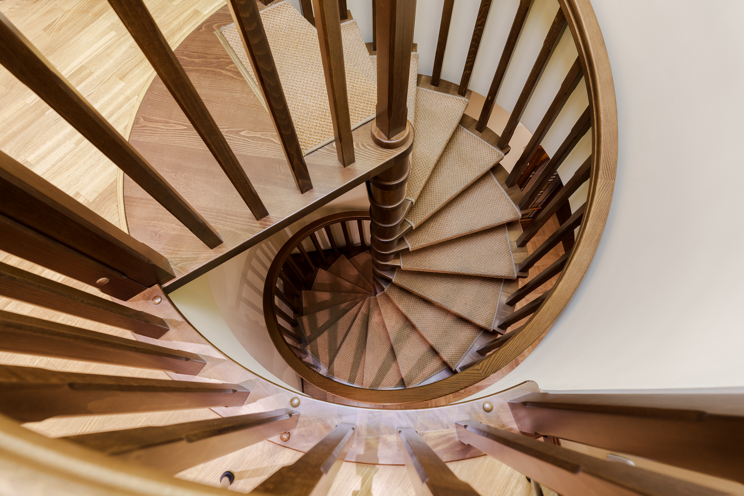  An elegant and spacious apartment in the Quiet Center - 物件實景