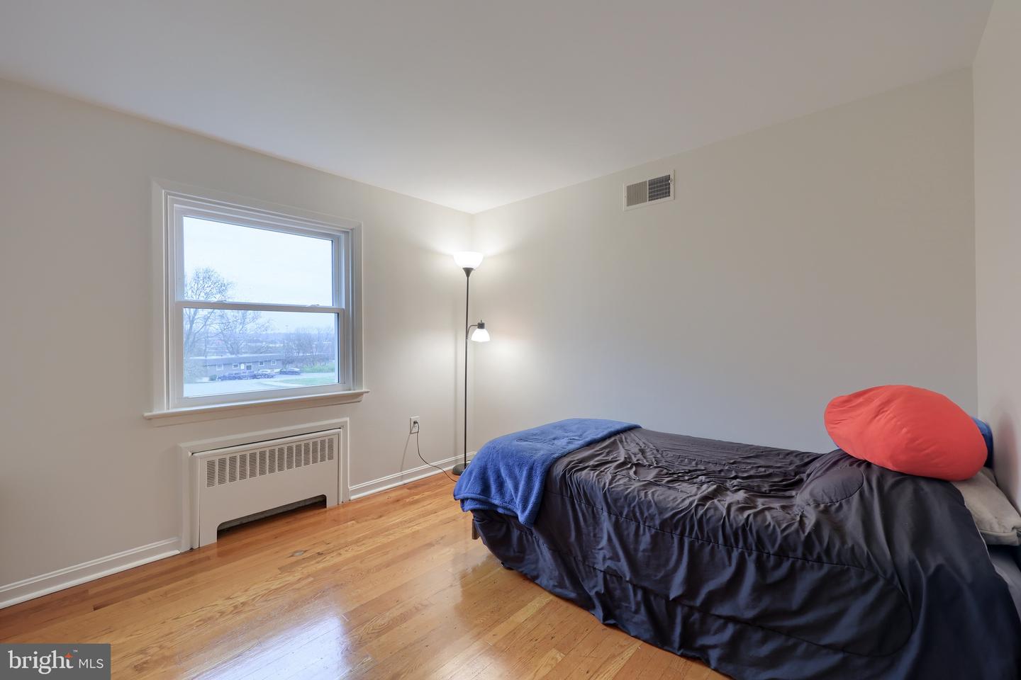 Lancaster, Pennsylvania, 17601, United States, 4 Bedrooms Bedrooms, ,3 BathroomsBathrooms,Residential,For Sale,1999084