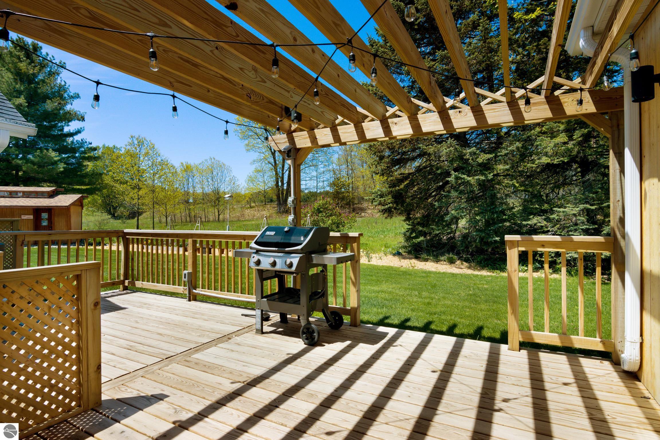 Traverse City, Michigan, 49686, United States, 3 Bedrooms Bedrooms, ,1 BathroomBathrooms,Residential,For Sale,2048667