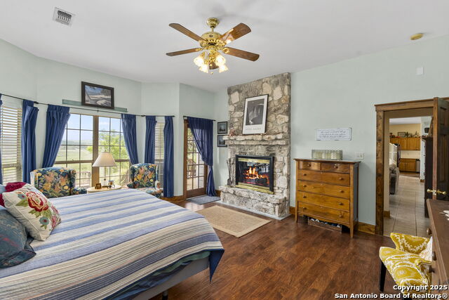 Lakehills, Texas, 78063, United States, 4 Bedrooms Bedrooms, ,5 BathroomsBathrooms,Residential,For Sale,1847540
