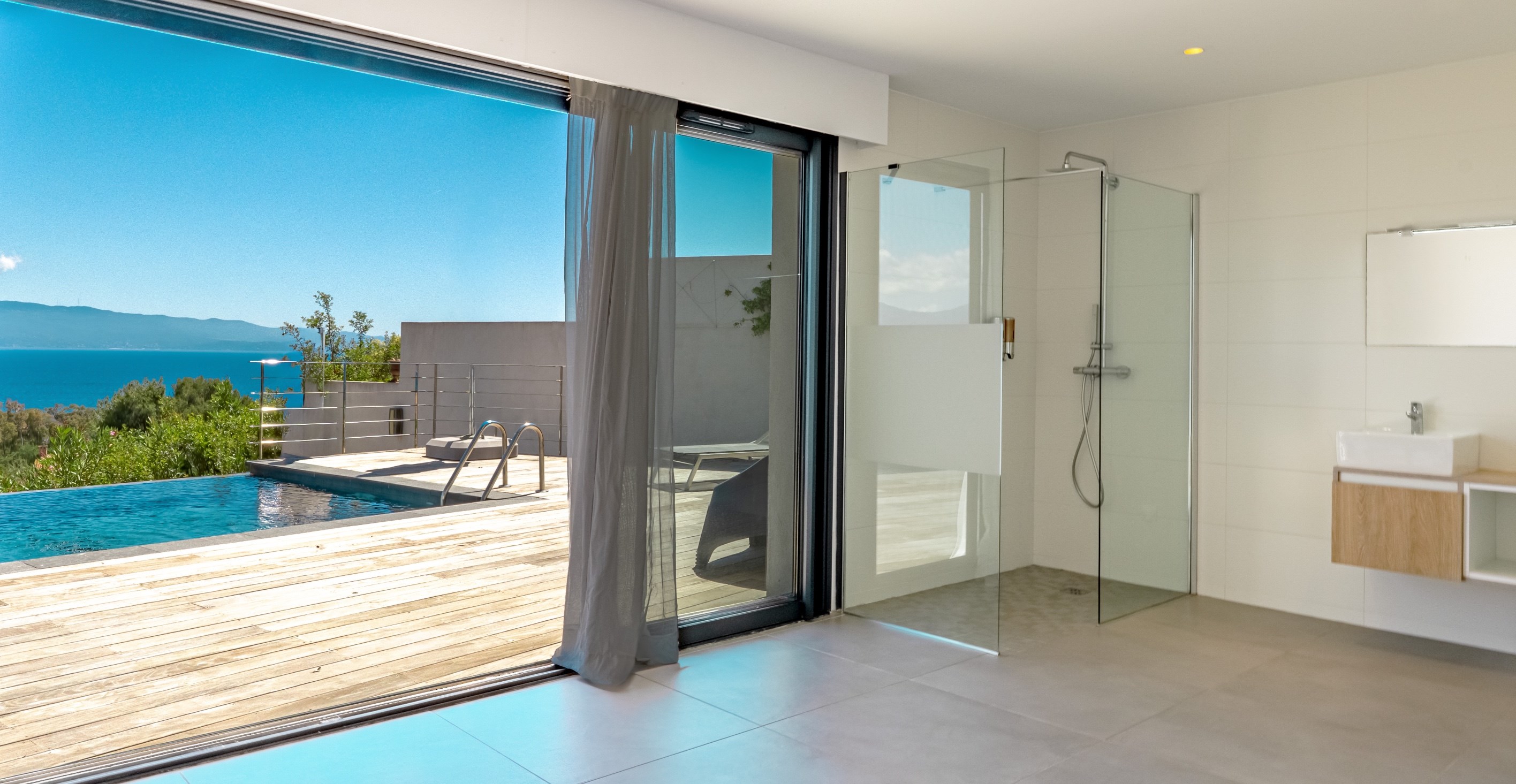  Luxury villa with pool and sea view, Sanguinary road Ajaccio - Corsica - 物件實景
