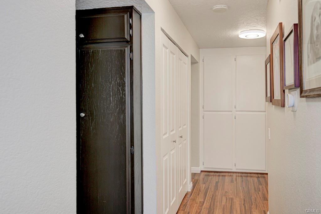 Lake Forest, California, 92630, United States, 2 Bedrooms Bedrooms, ,2 BathroomsBathrooms,Residential,For Sale,1944905