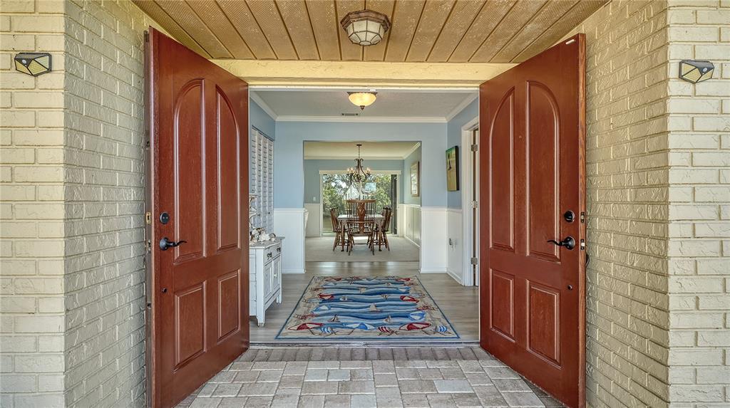 Bradenton, Florida, 34210, United States, 3 Bedrooms Bedrooms, ,2 BathroomsBathrooms,Residential,For Sale,1957049
