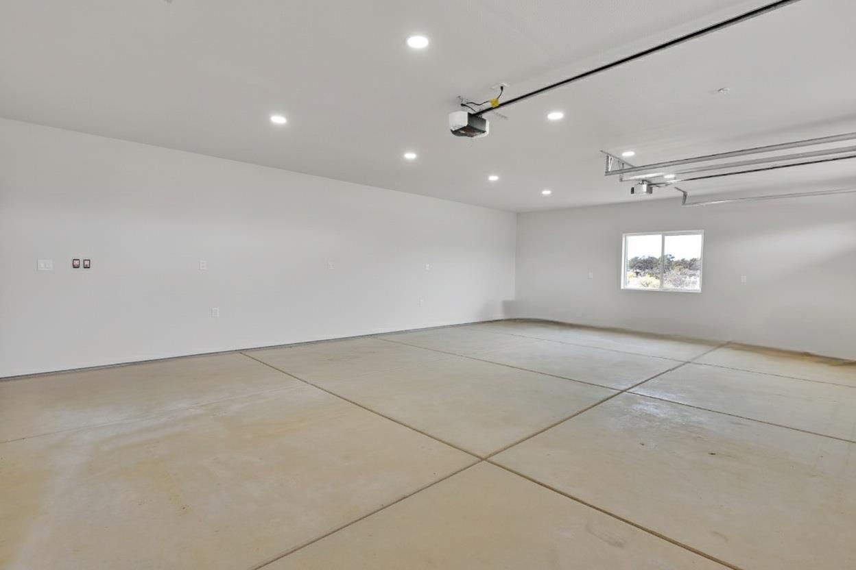 Loma Rica, California, 95901, United States, 3 Bedrooms Bedrooms, ,3 BathroomsBathrooms,Residential,For Sale,2005648