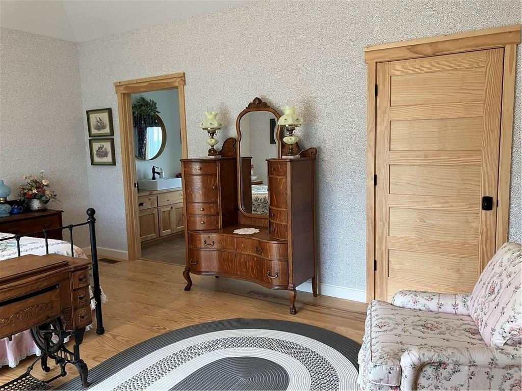 Omaha, Arkansas, 72662, United States, 3 Bedrooms Bedrooms, ,2 BathroomsBathrooms,Residential,For Sale,1944852