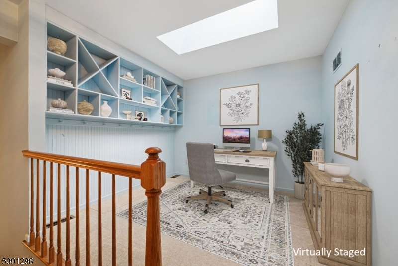 Bedminster Twp., New Jersey, 07921, United States, 2 Bedrooms Bedrooms, ,4 BathroomsBathrooms,Residential,For Sale,1988060