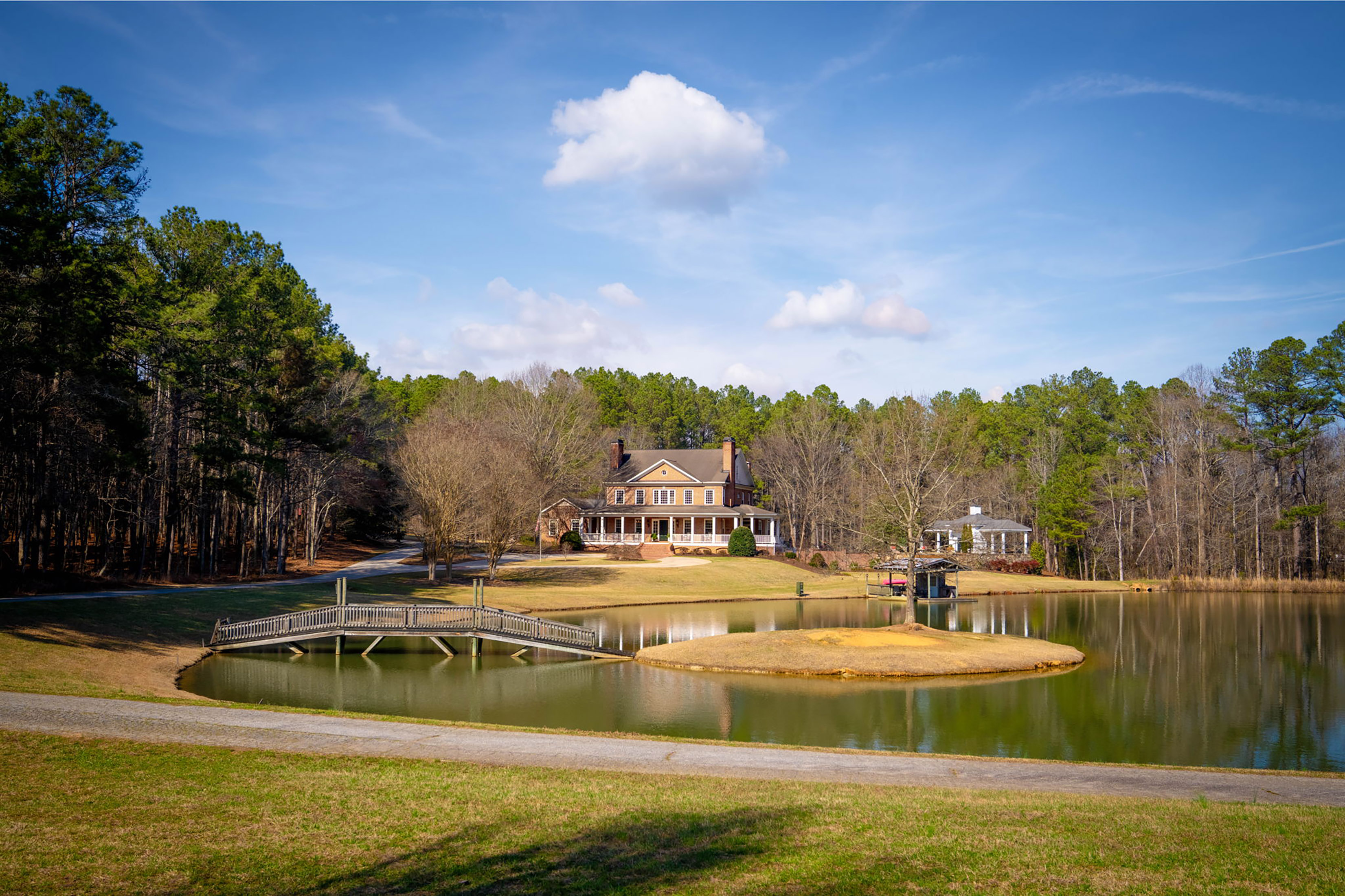  89 Acre +/- Equestrian Estate with Private Lake - 物件實景