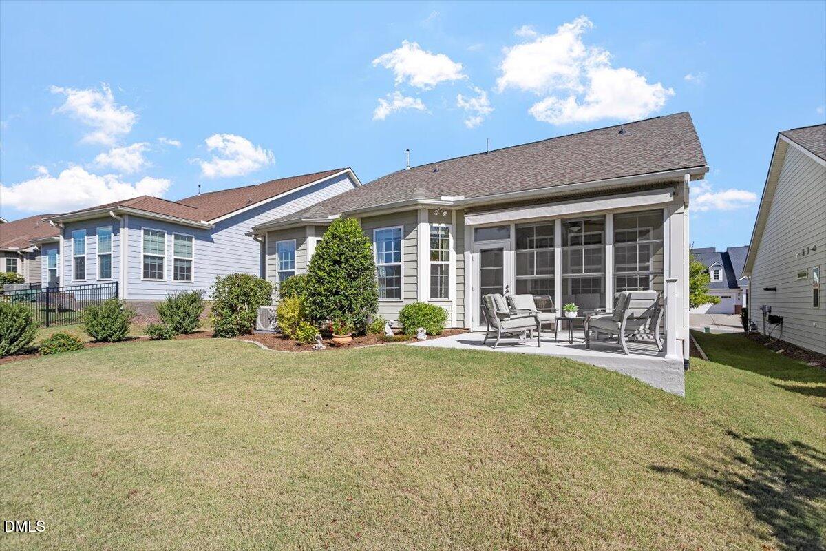 Durham, North Carolina, 27703, United States, 2 Bedrooms Bedrooms, ,2 BathroomsBathrooms,Residential,For Sale,1972659