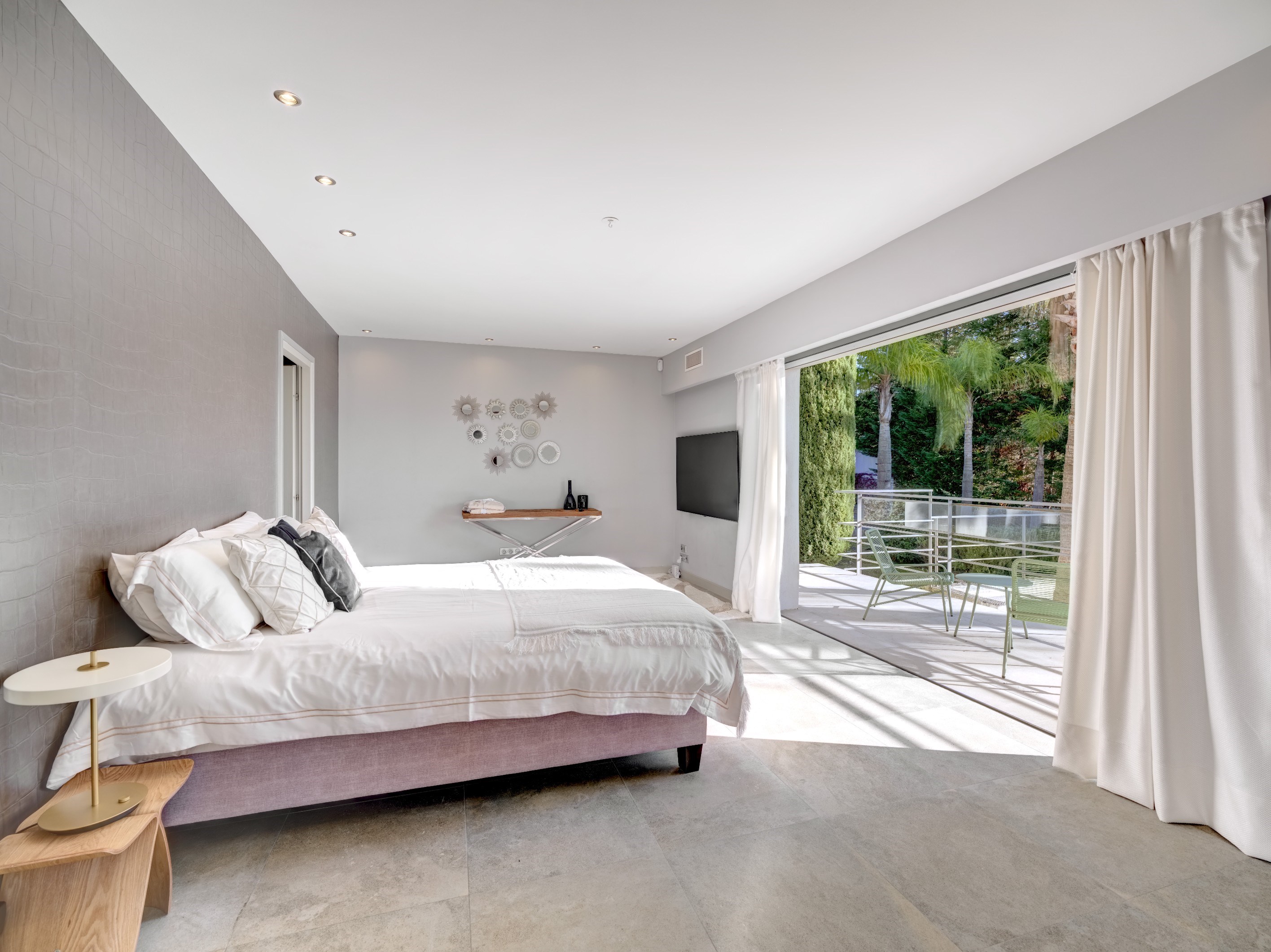  Contemporary villa for sale in Super Cannes 265 m² with pool and partial sea vi… - 物件實景
