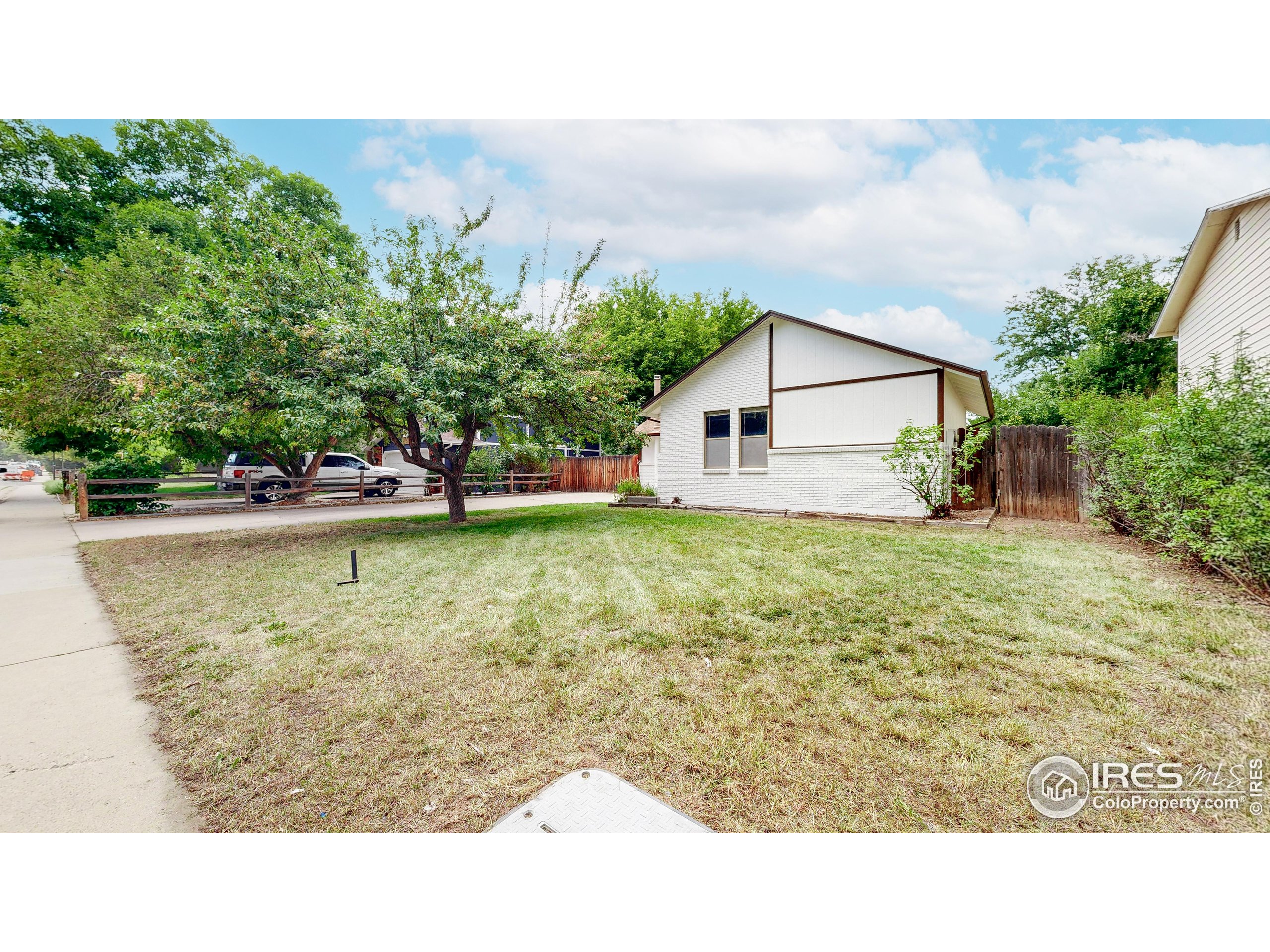 Fort Collins, Colorado, 80521, United States, 3 Bedrooms Bedrooms, ,1 BathroomBathrooms,Residential,For Sale,1948216
