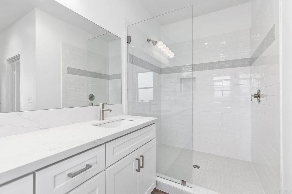 Lemon Grove, California, 91945, United States, 4 Bedrooms Bedrooms, ,4 BathroomsBathrooms,Residential,For Sale,1892804