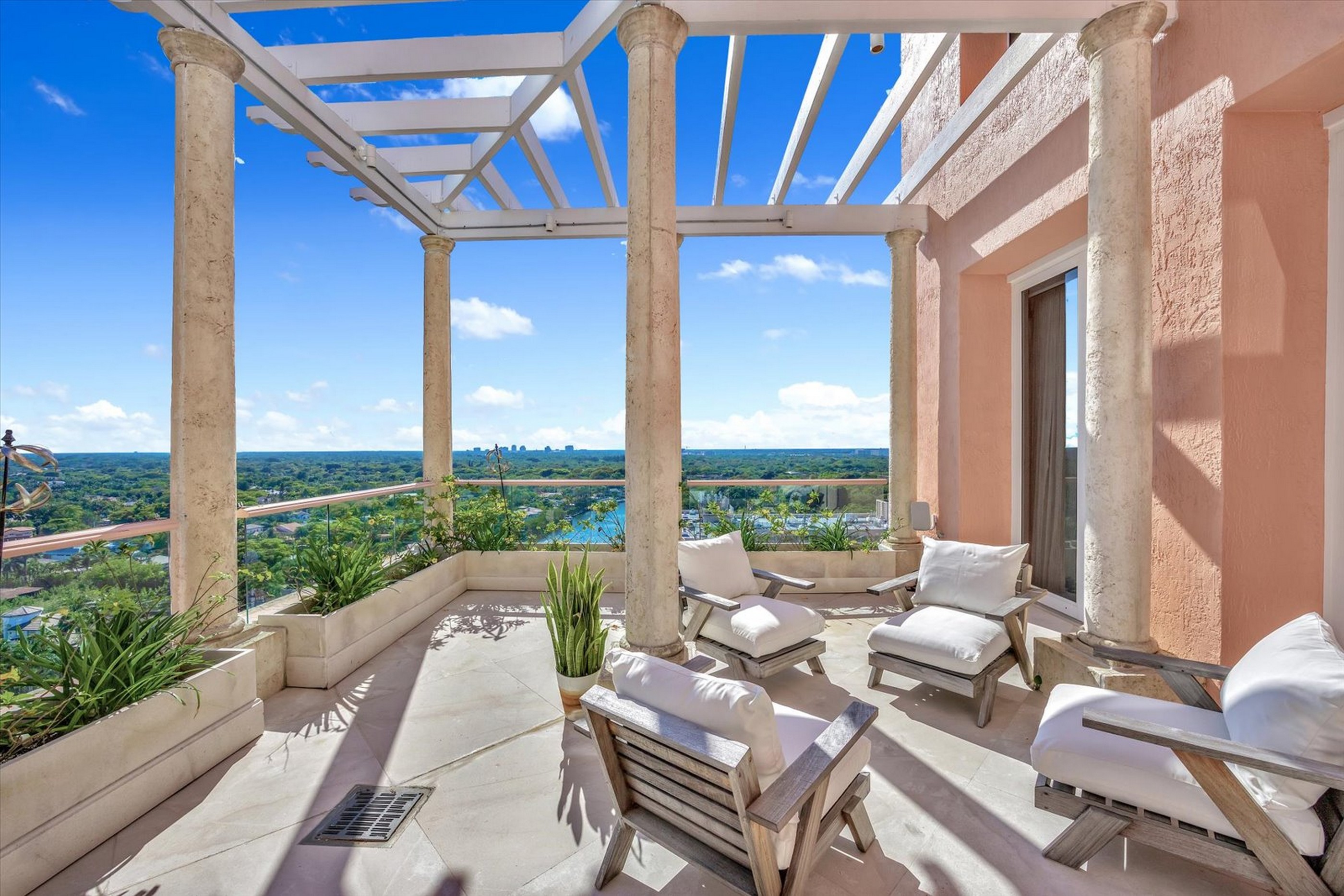  60 Edgewater Dr, Coral Gables, FL, 33133 - 物件實景