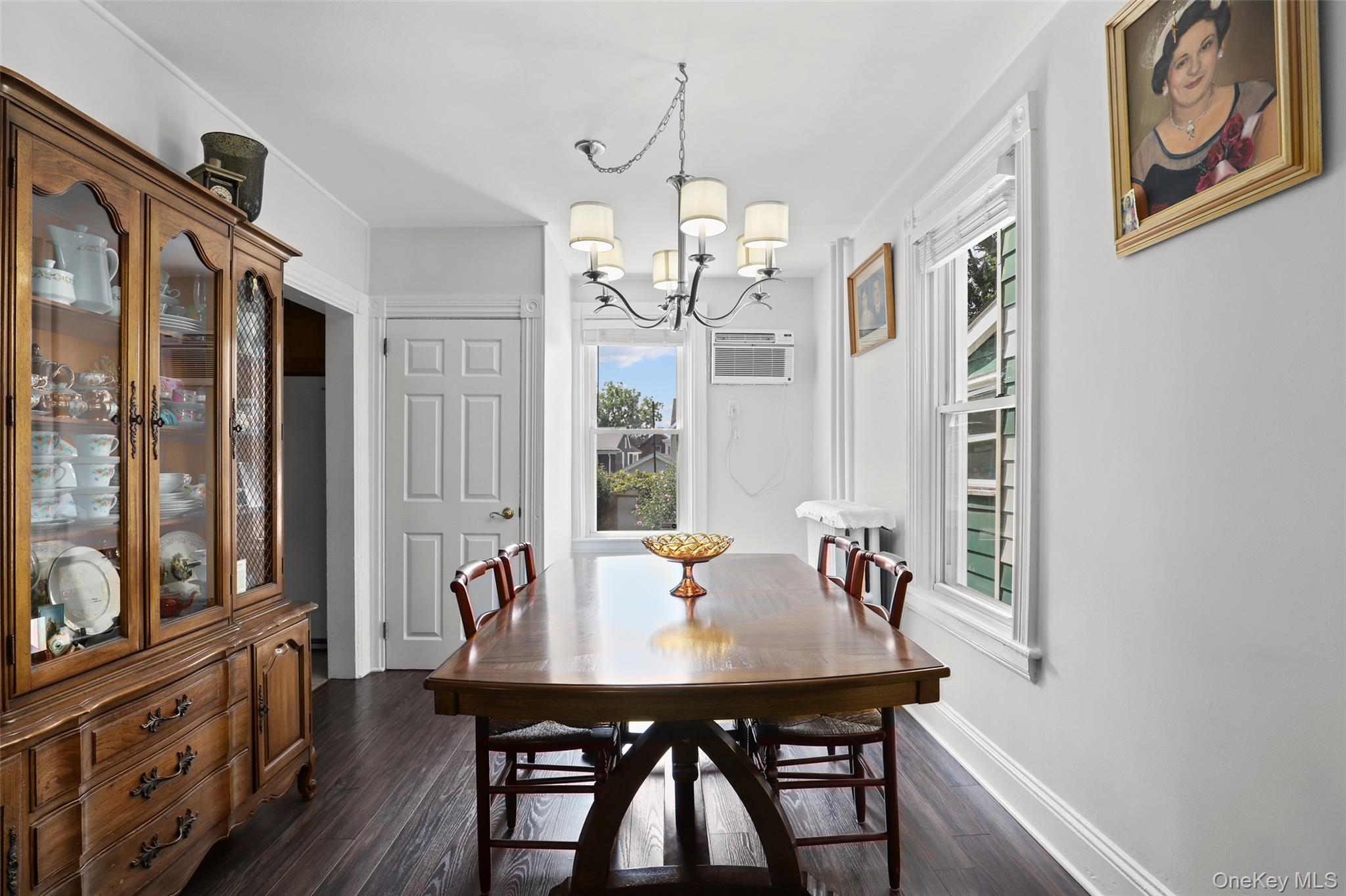 Ossining, New York, 10562, United States, 3 Bedrooms Bedrooms, ,2 BathroomsBathrooms,Residential,For Sale,1922998