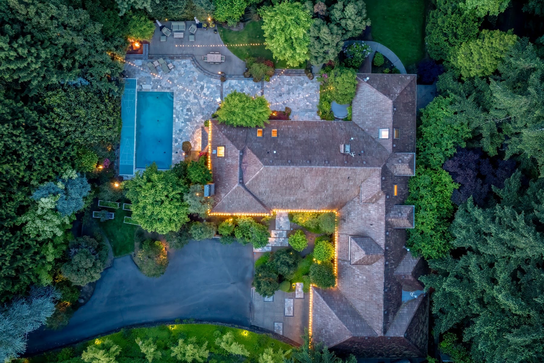  1506 S BUDDINGTON ST Portland, OR 97219 - 物件實景