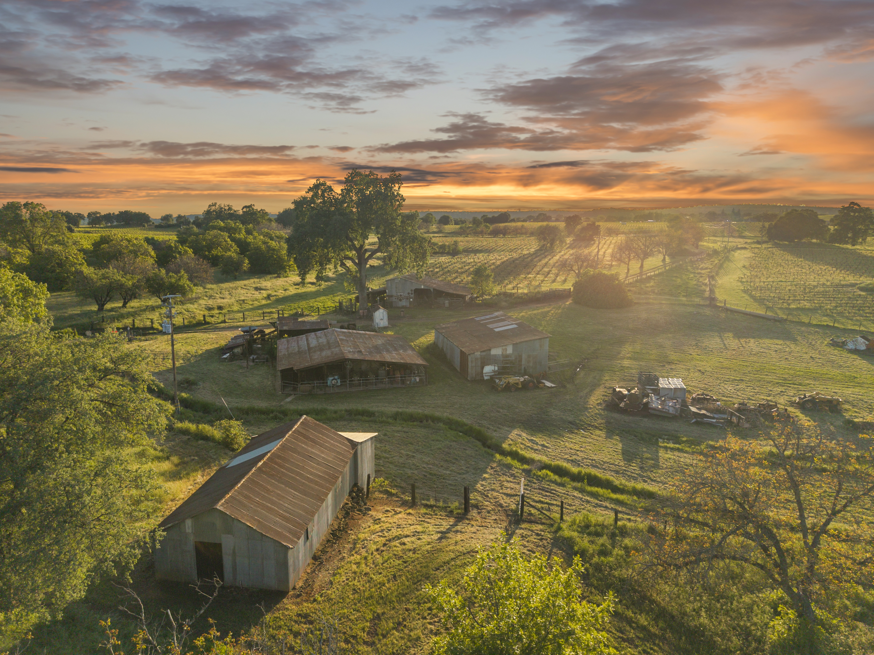  107 Acres - Seasonal Creek - Legacy - 物件實景