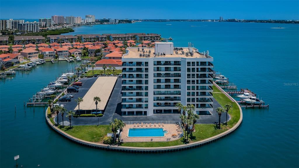 Clearwater Beach, Florida, 33767, United States, 2 Bedrooms Bedrooms, ,2 BathroomsBathrooms,Residential,For Sale,1786658