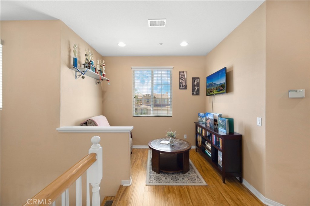 Highland, California, 92346, United States, 5 Bedrooms Bedrooms, ,4 BathroomsBathrooms,Residential,For Sale,1975200