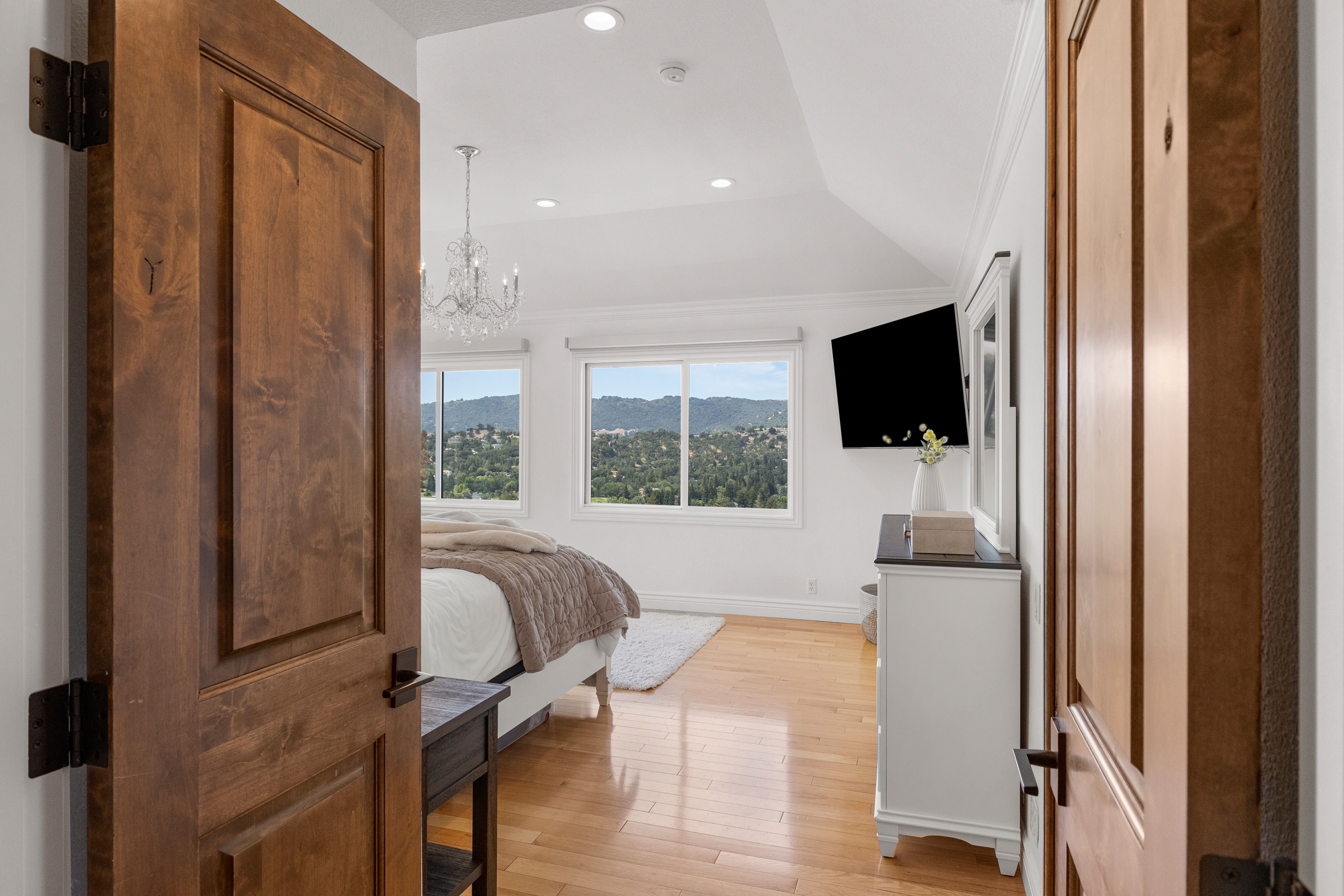  Sweeping Fairway Views Meet Rare Outdoor Living - 物件實景