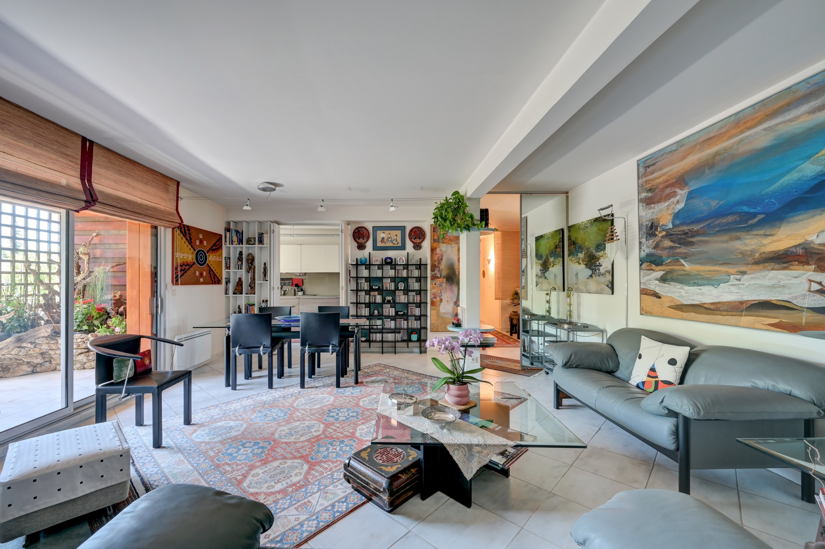  Spacious Apartment with Terrace and Open View – Parc de la Torse - 物件實景