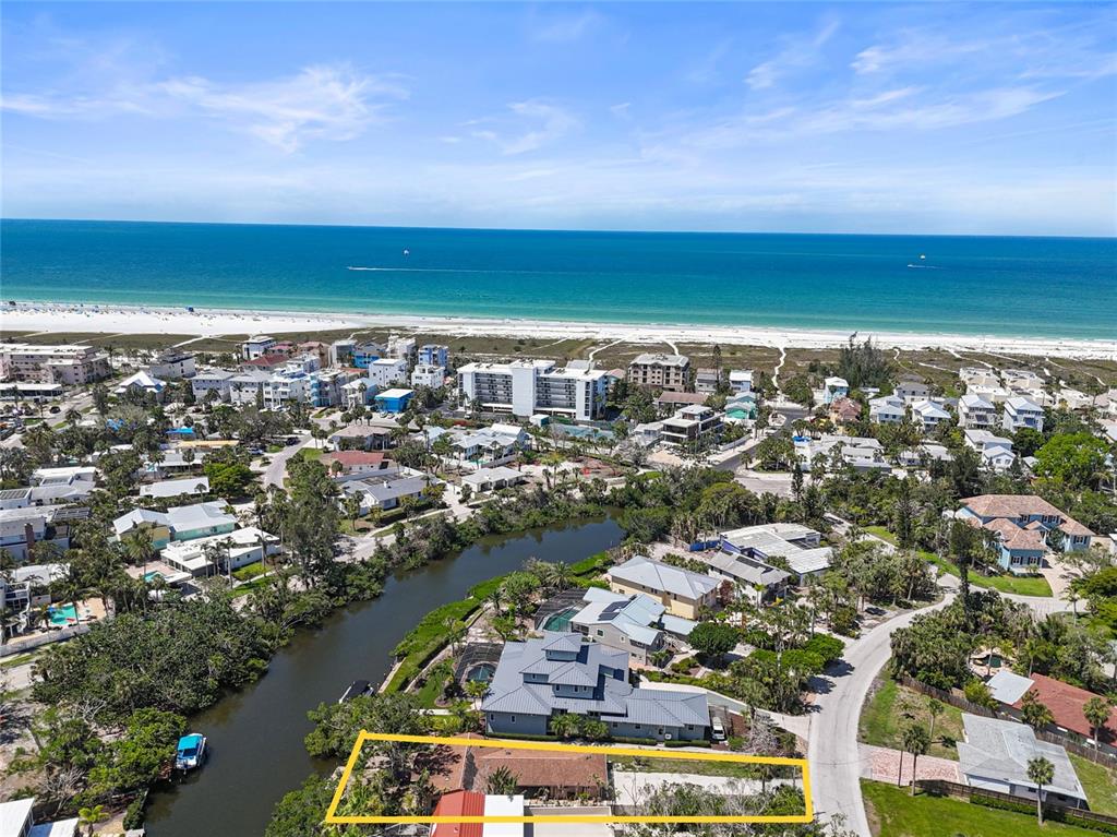 Sarasota, Florida, 34242, United States, 2 Bedrooms Bedrooms, ,2 BathroomsBathrooms,Residential,For Sale,1837643