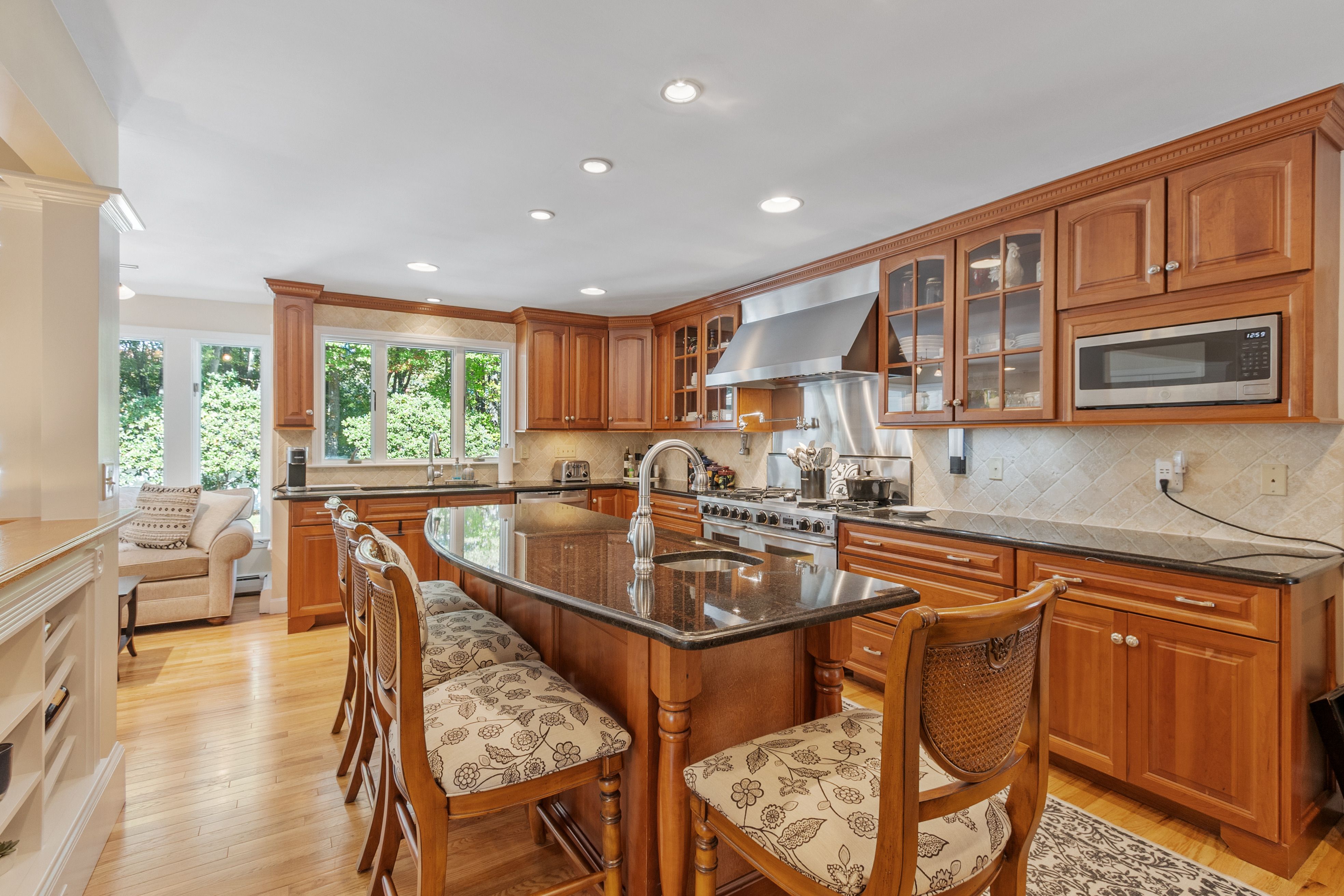  21 Norfolk Drive, Leominster, MA 01453 - 物件實景