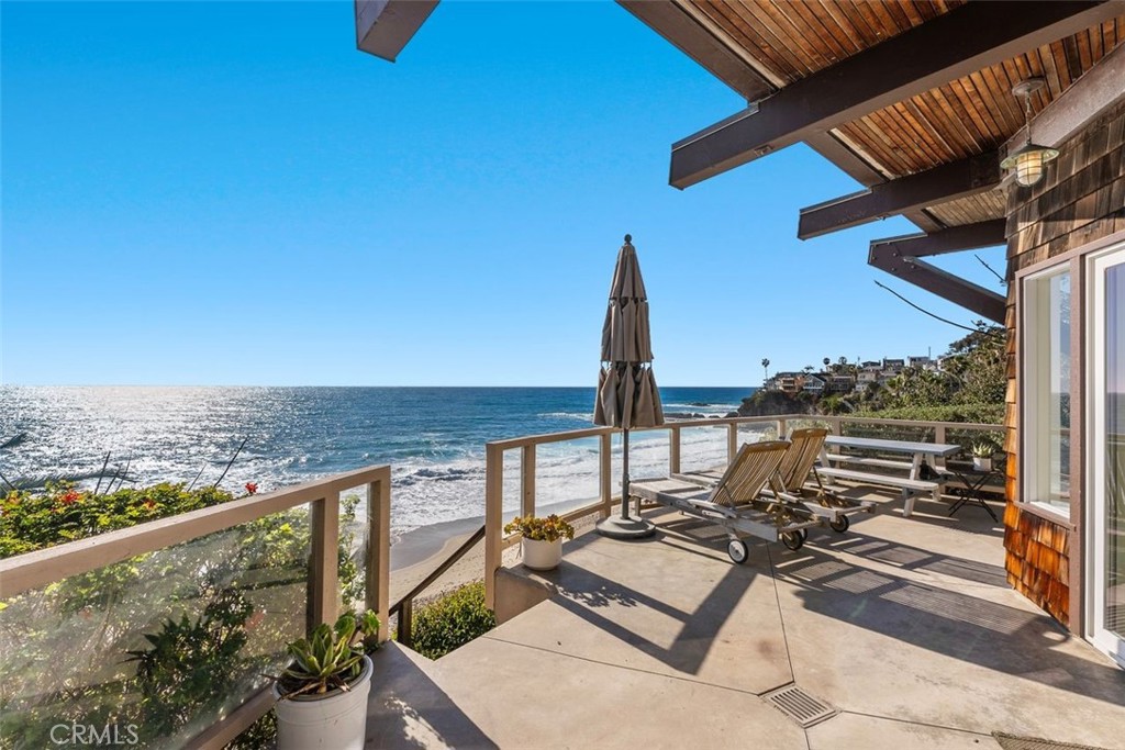 Laguna Beach, California, 92651, United States, 6 Bedrooms Bedrooms, ,7 BathroomsBathrooms,Residential,For Sale,1723948