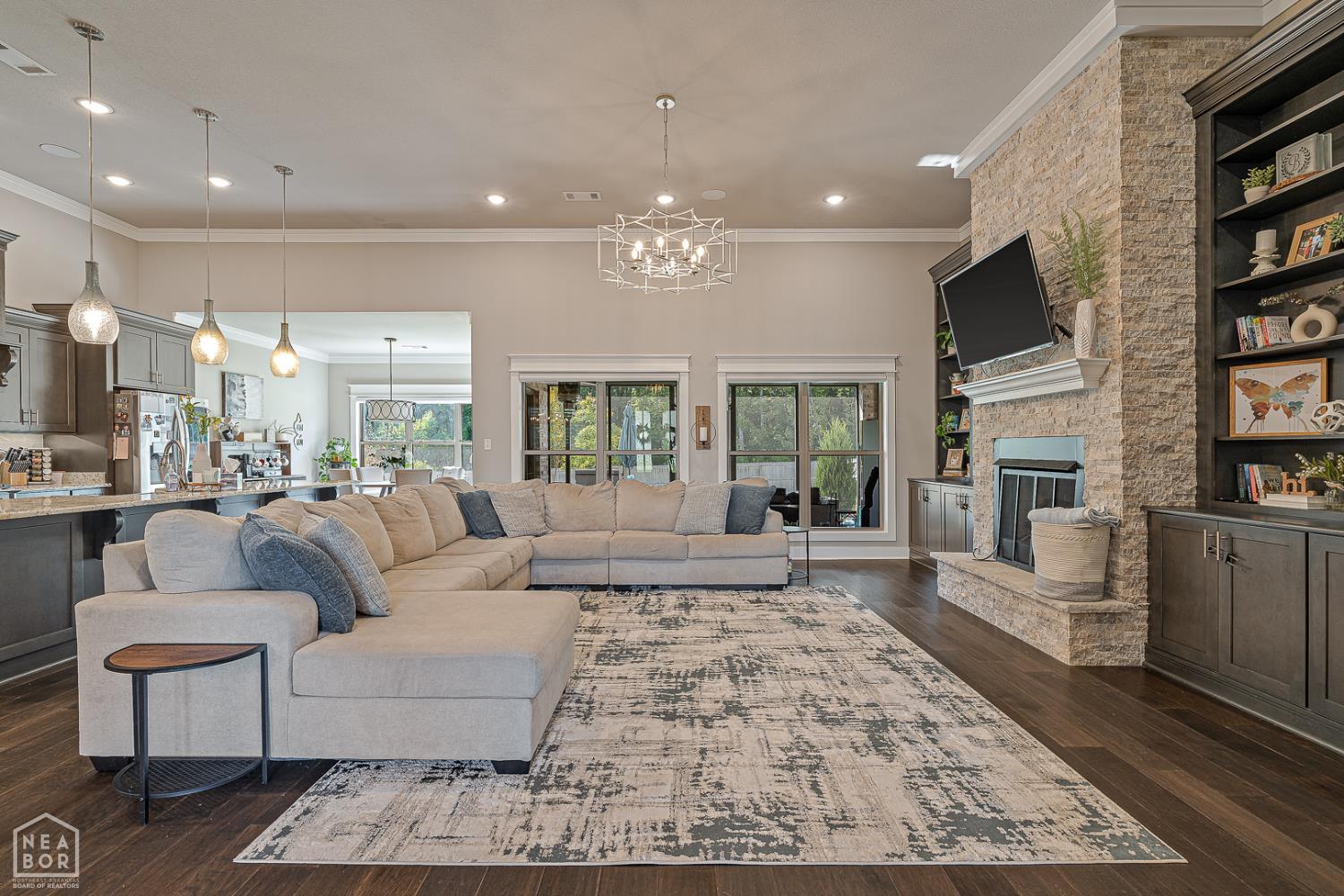 Jonesboro, Arkansas, 72404, United States, ,4 BathroomsBathrooms,Residential,For Sale,1989871