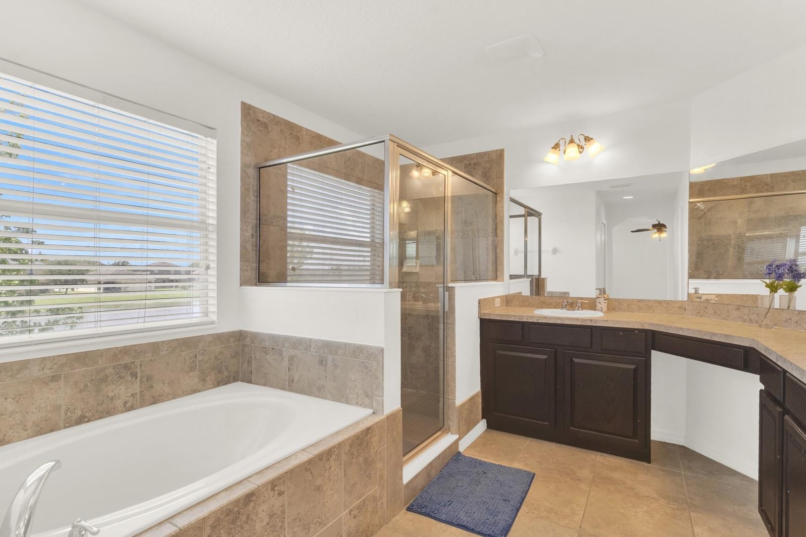 ORLANDO, Florida, 32824, United States, 4 Bedrooms Bedrooms, ,3 BathroomsBathrooms,Residential,For Sale,1879509