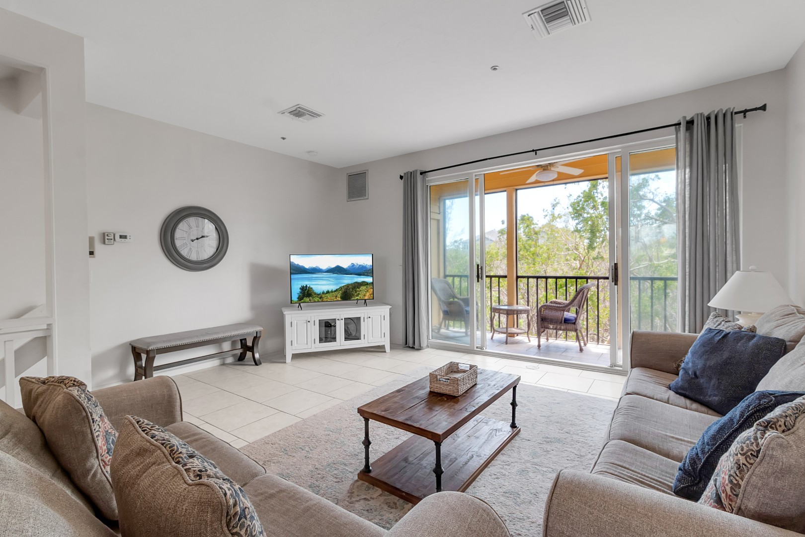 Longboat Key, Florida, 34228, United States, 2 Bedrooms Bedrooms, ,2 BathroomsBathrooms,Residential,For Sale,1841506