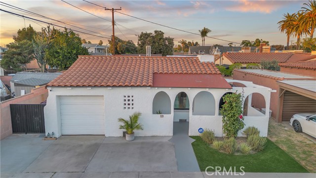 Long Beach, California, 90805, United States, 3 Bedrooms Bedrooms, ,1 BathroomBathrooms,Residential,For Sale,2007827