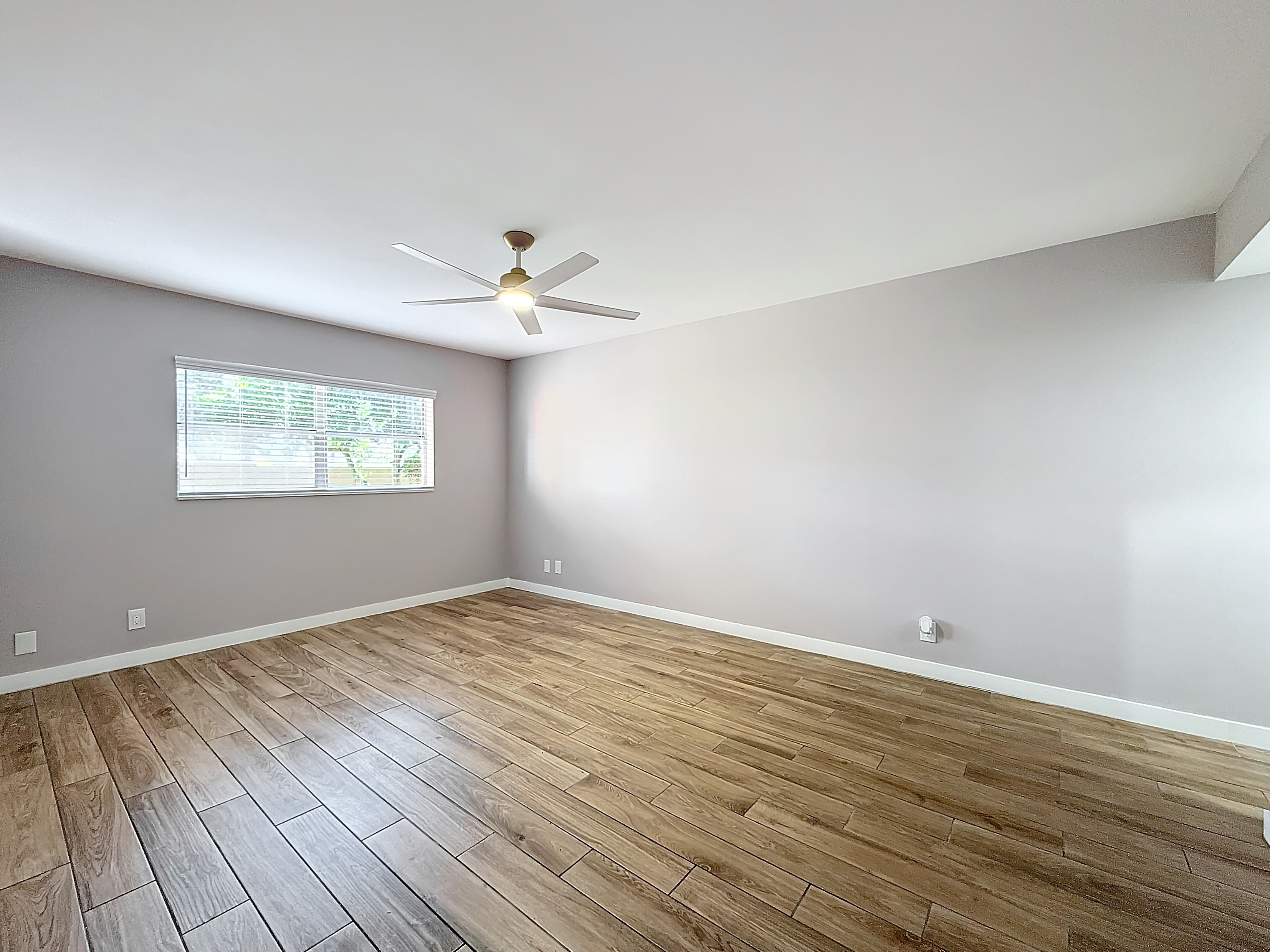  8818 W Mcnab Road, Tamarac, FL, 33321 - 物件實景
