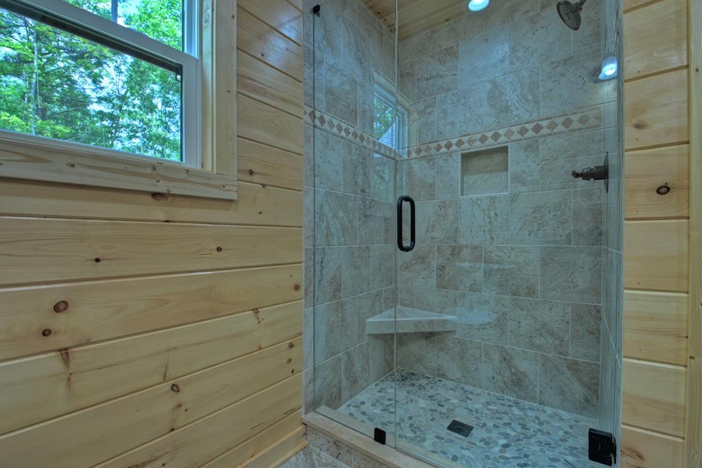 Mineral Bluff, Georgia, 30559, United States, 3 Bedrooms Bedrooms, ,3 BathroomsBathrooms,Residential,For Sale,2006595