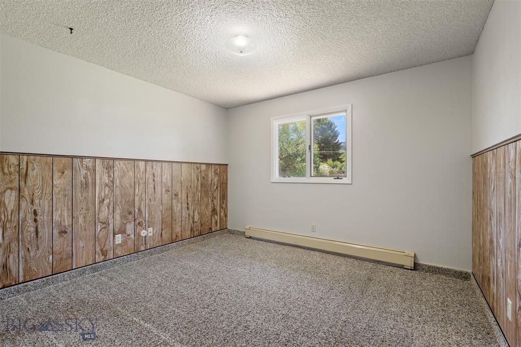 Anaconda, Montana, 59711, United States, 3 Bedrooms Bedrooms, ,3 BathroomsBathrooms,Residential,For Sale,1923653