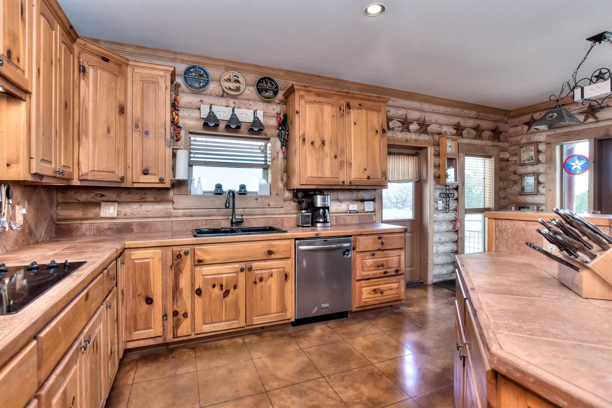 Lampasas, Texas, 76550, United States, 3 Bedrooms Bedrooms, ,3 BathroomsBathrooms,Residential,For Sale,1983248