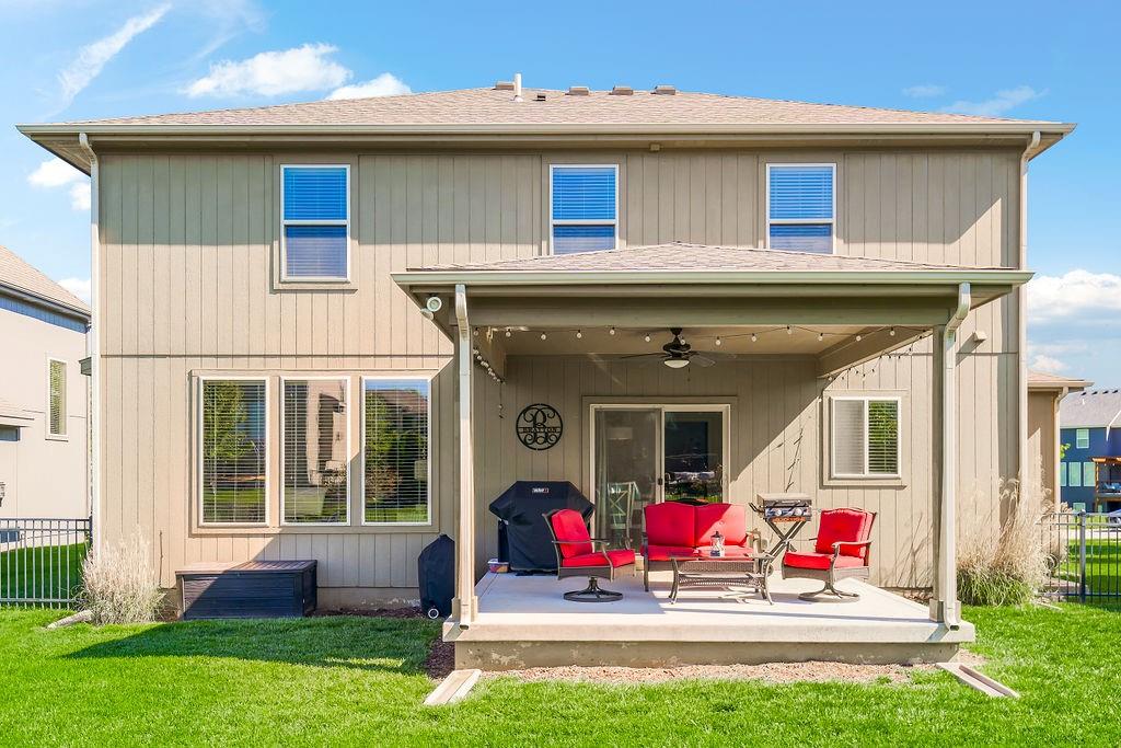 21207 W 45th Place, Shawnee, Kansas, 66218, United States, 5 Bedrooms Bedrooms, ,5 BathroomsBathrooms,Residential,For Sale,21207 W 45th Place,1626058