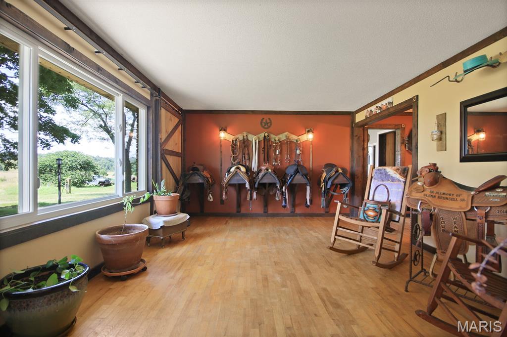 Lebanon, Missouri, 65536, United States, 3 Bedrooms Bedrooms, ,2 BathroomsBathrooms,Residential,For Sale,1982257