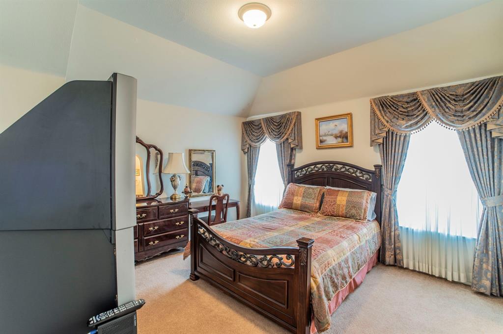 Grand Prairie, Texas, 75052, United States, 4 Bedrooms Bedrooms, ,4 BathroomsBathrooms,Residential,For Sale,2005863