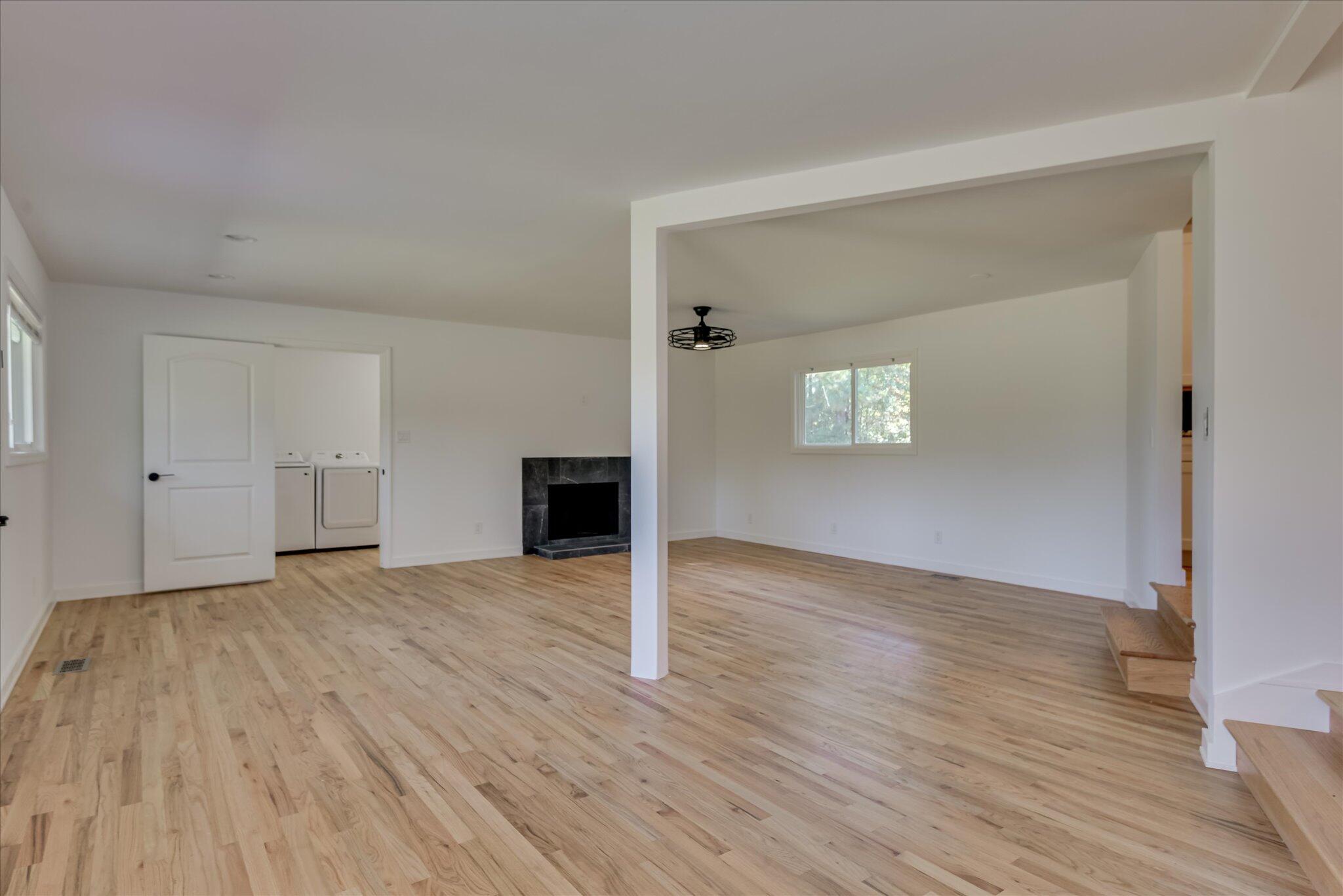 Aiken, South Carolina, 29801, United States, 4 Bedrooms Bedrooms, ,3 BathroomsBathrooms,Residential,For Sale,1992029