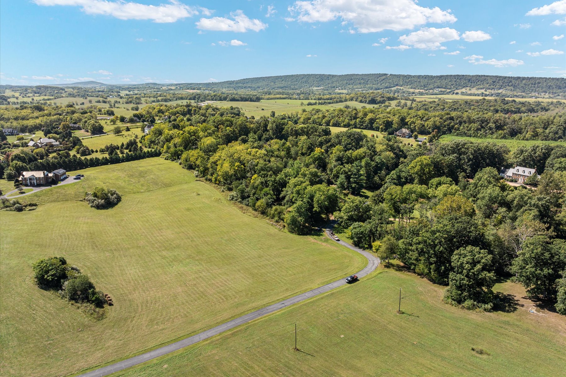  261 Merrifield Lane, Winchester, VA, 22602 - 物件實景